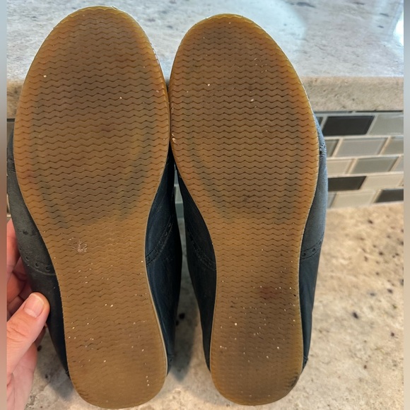 Poppy Barley Navy Blue Oxfords- see description - Picture 4 of 7
